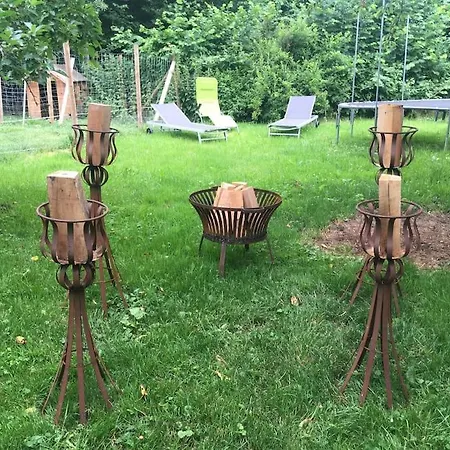Gemuetliche Auf Dem Ziegenhof * Лемго