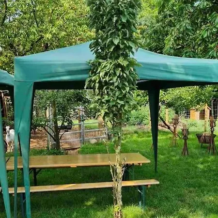 Gemuetliche Auf Dem Ziegenhof * Lemgo