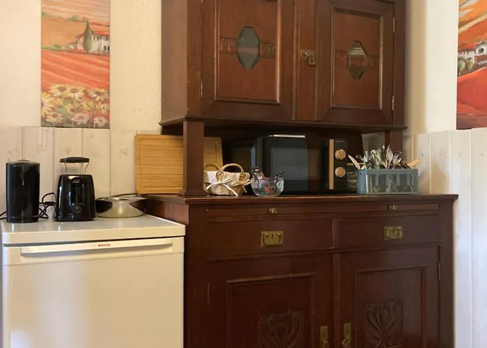 Gemuetliche Auf Dem Ziegenhof *